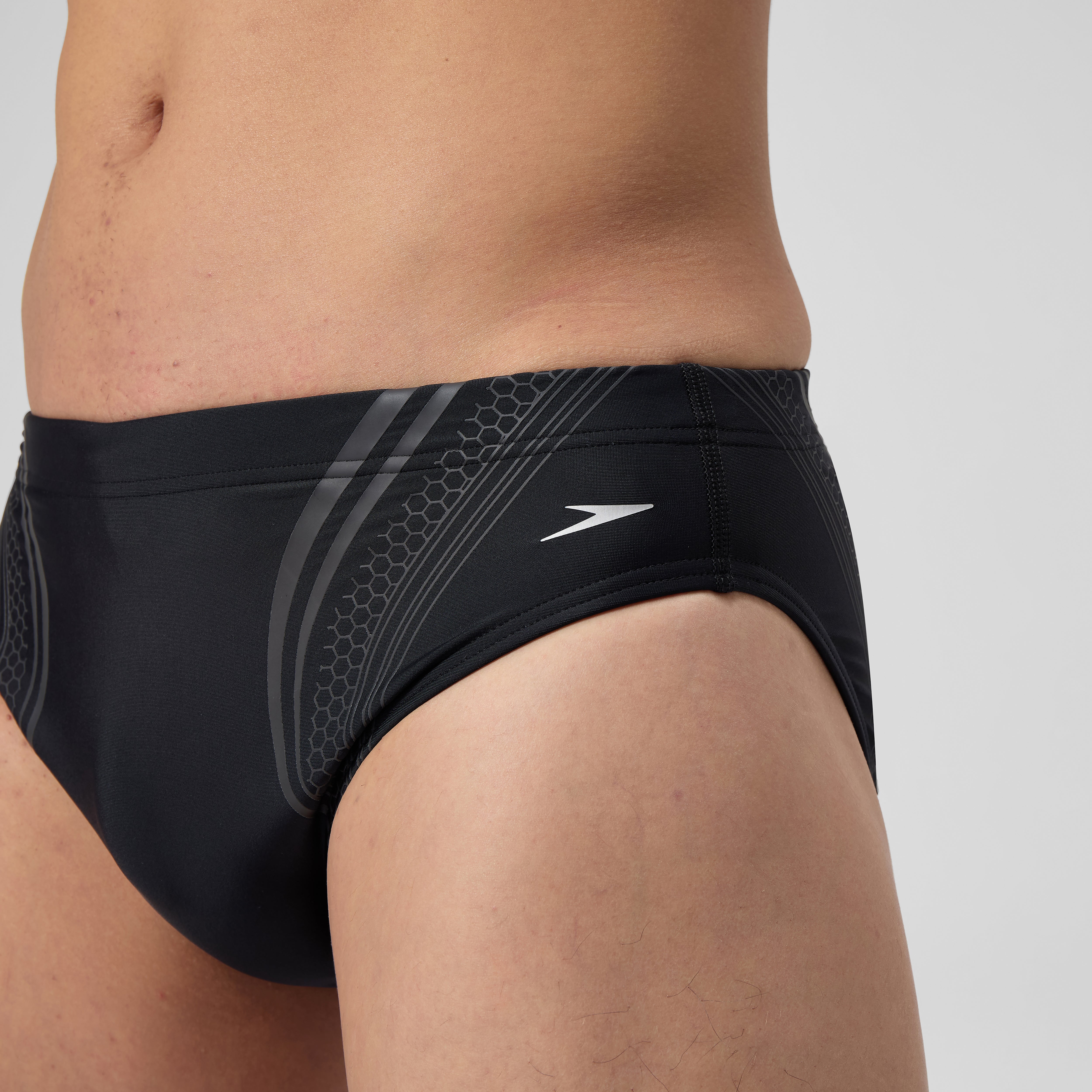 K*N様 speedoのＶパンツサイズはL Men's Printed V Class Movement Brief Black | Speedo